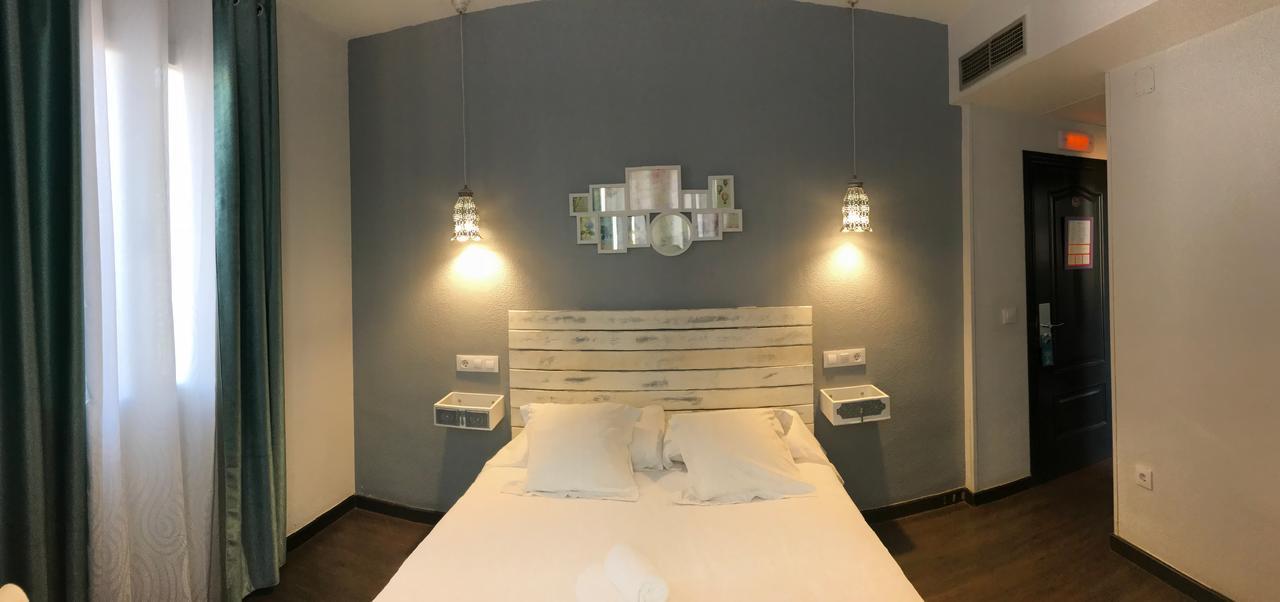 Auberge de jeunesse Oasis Backpackers' Tolède Extérieur photo